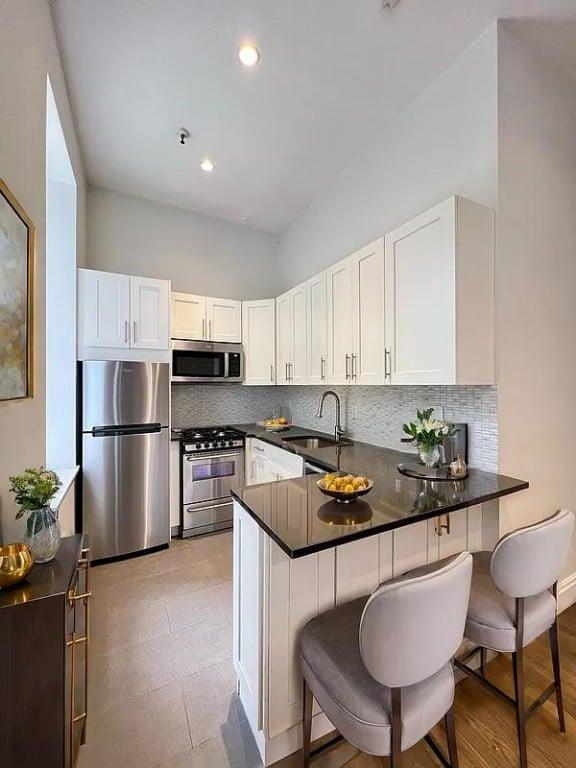 Apartment 5