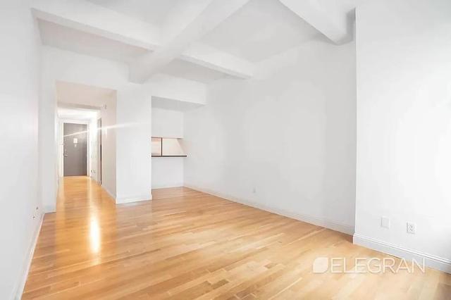 Apartment 15