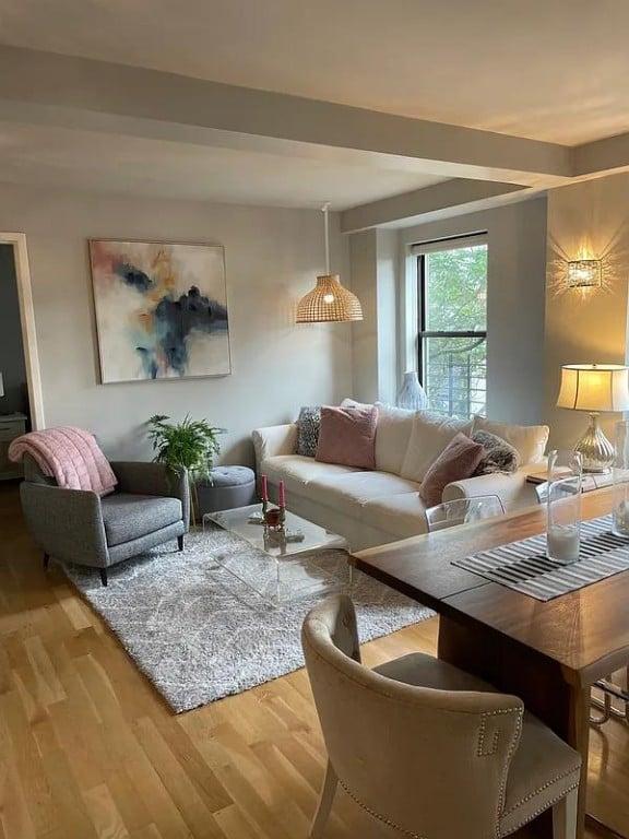 Apartment 11