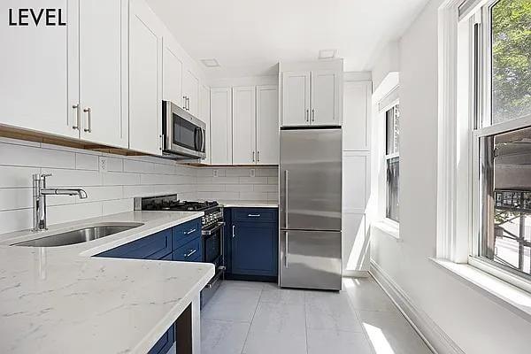 Apartment 4