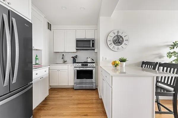 Apartment 4