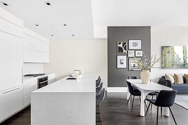 Apartment 5