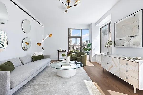 Apartment 10