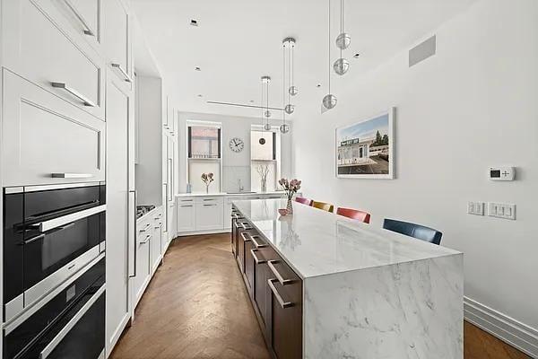 Apartment 6