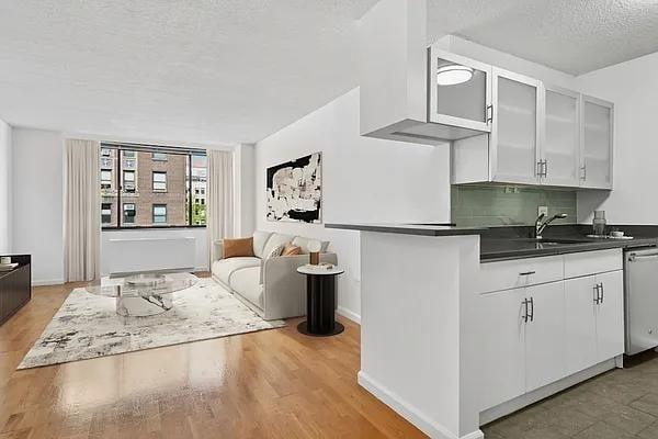 Apartment 8