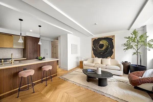 Apartment 9