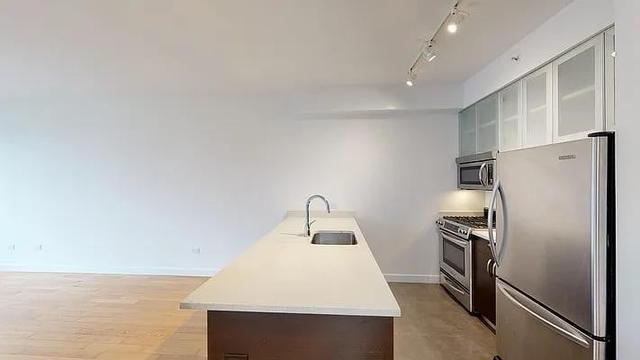 Apartment 17
