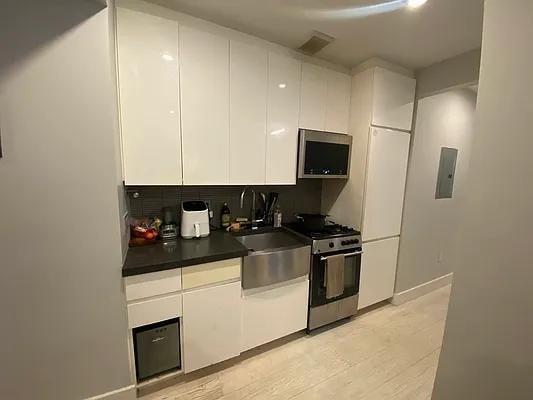 Apartment 4