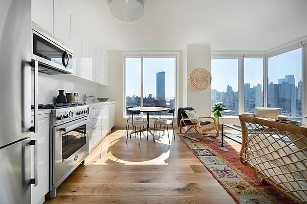 Apartment 8